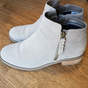 Blondo waterproof bootie